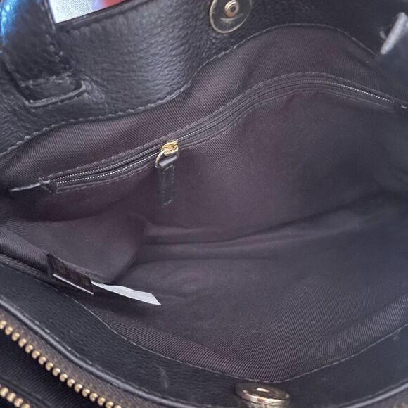 VINCE CAMUTO | LEAH black leather shoulder bag - Picture 7 of 12